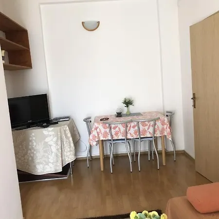 Apartments Kraljev Stanko Biograd Na Moru Exterior photo
