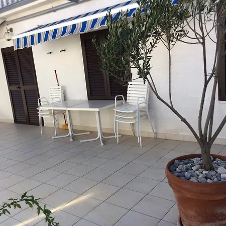 Apartments Kraljev Stanko Biograd Na Moru Room photo